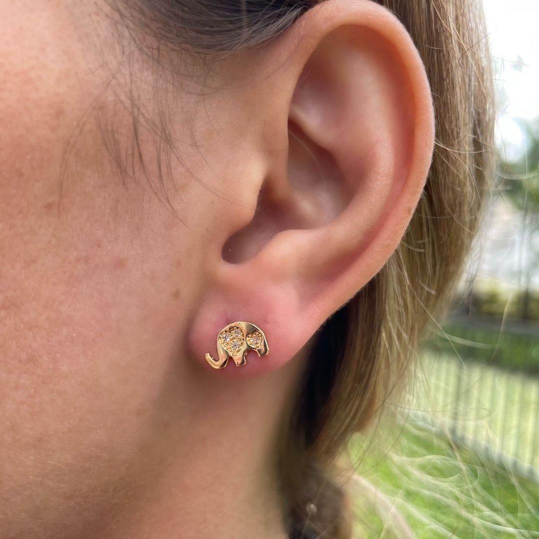 Brinco Elefantinho Cravejado Cristal Dourado