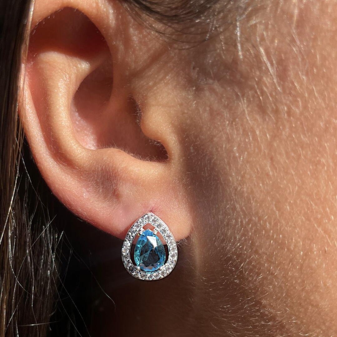 Brinco de Gota Azul Cravejada Cristal Prateado