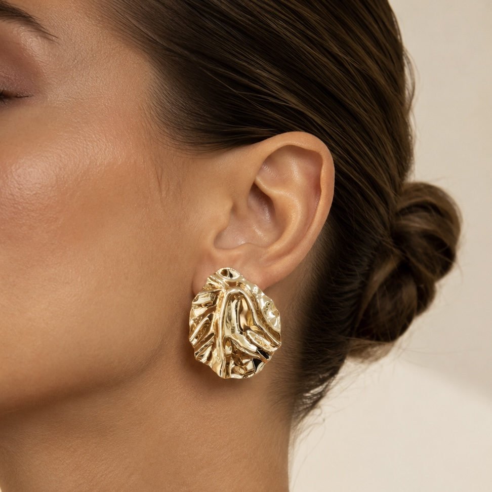 Brinco Ondulado MAXI Liso Dourado