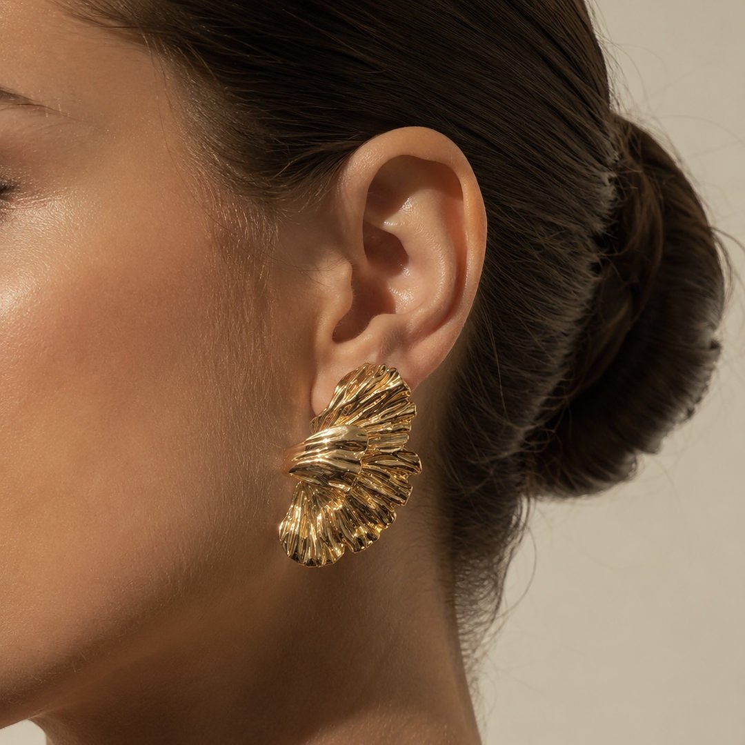 Brinco Folha Rasgada MAXI Liso Dourado