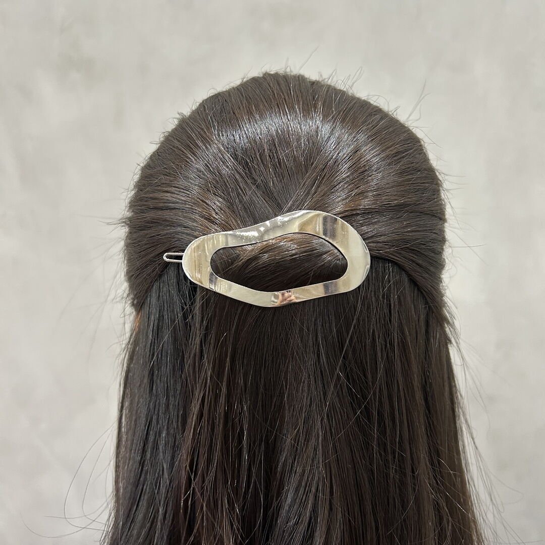 Hair Pin Orgânico Vazado Liso Prateado