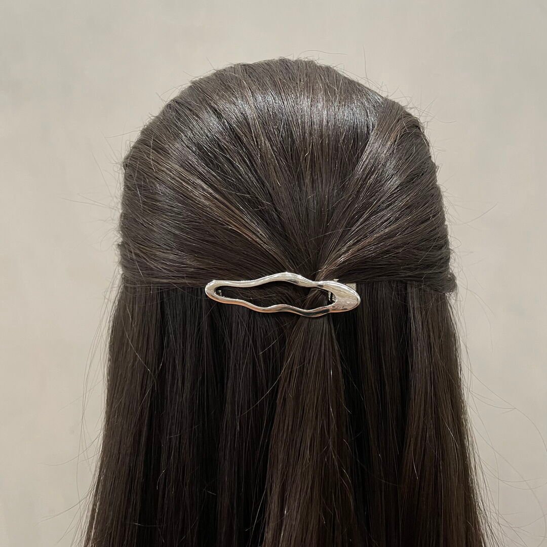Hair Clip Orgânico Longo Liso Prateado