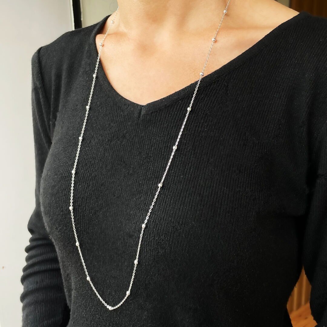 Colar 80cm de Bolinhas Lisa Prateada