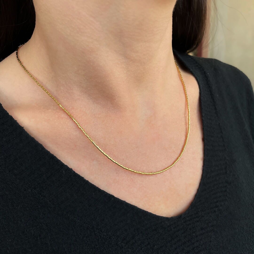 Colar Curto Canutilho Mon Amour Dourado