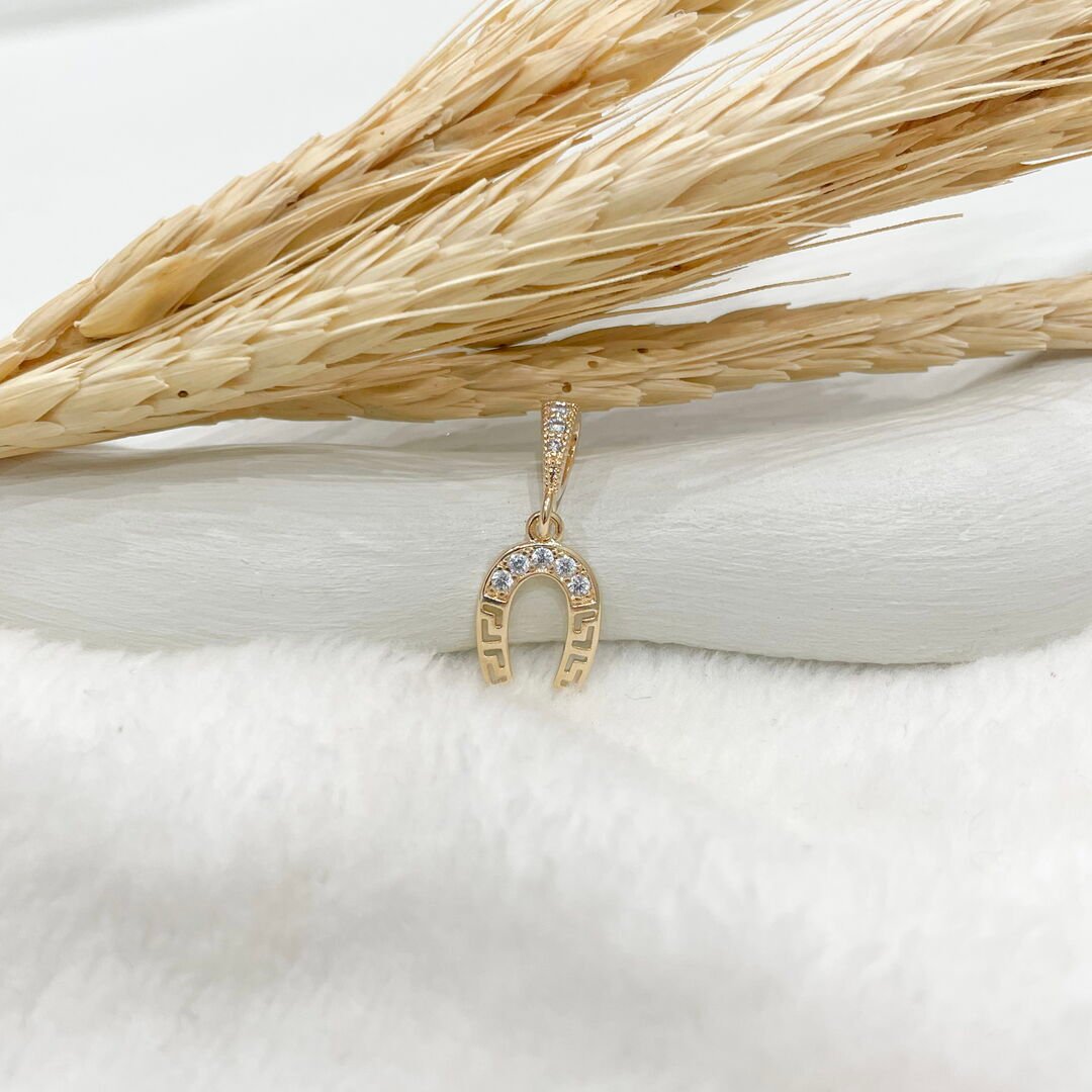 Pingente Ferradura Cravejada Cristal Dourado