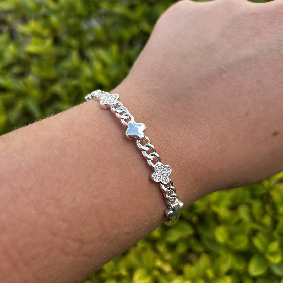 Bracelete Trevo Cravejado e Liso Corrente Cristal Prateado